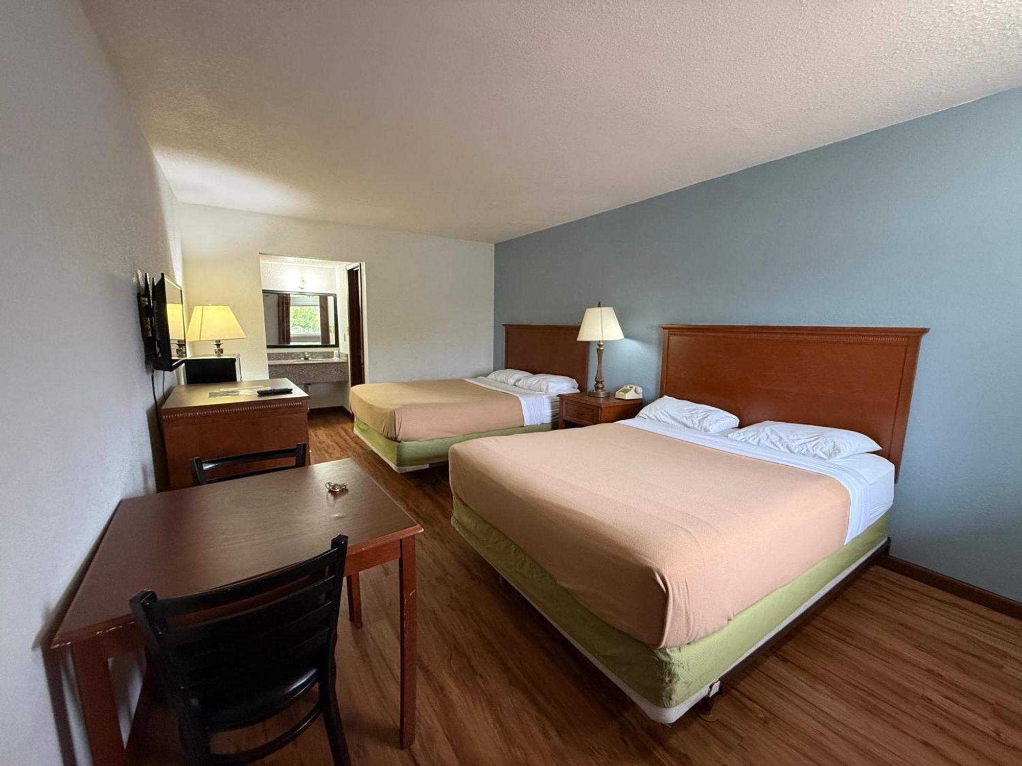 Relax Inn & Suites Mattoon Экстерьер фото